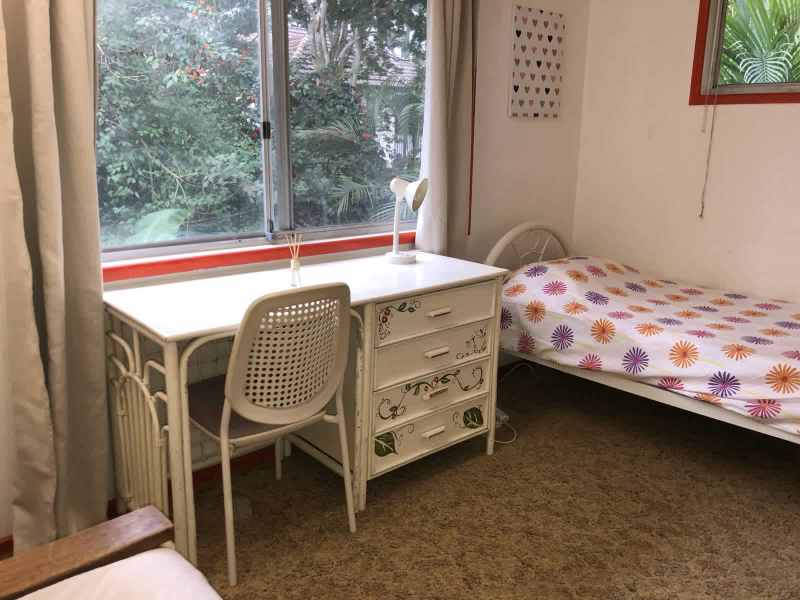 Single rooms for female international students at Gordon Park
