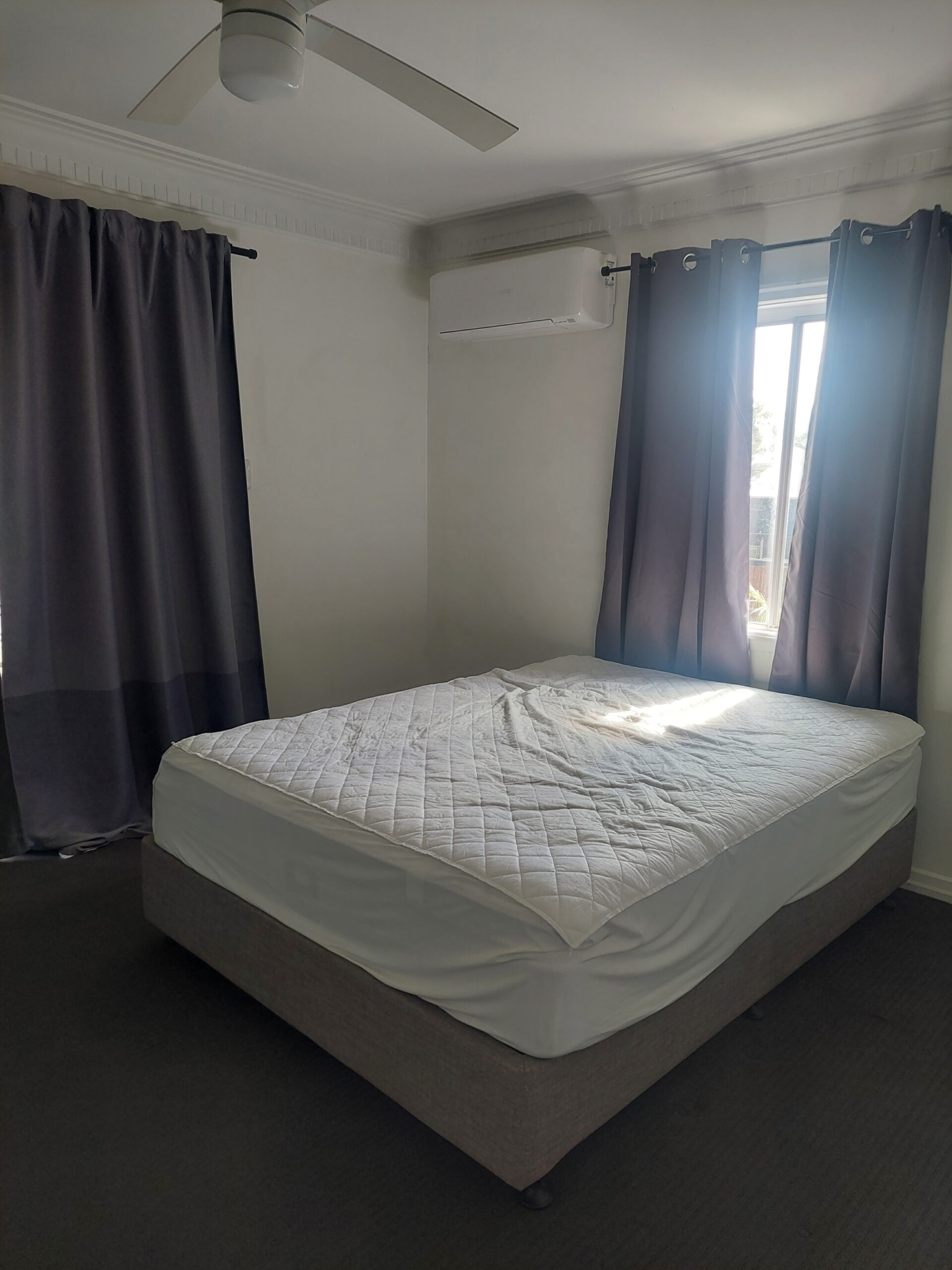 3 Rooms available for rent in Rocklea