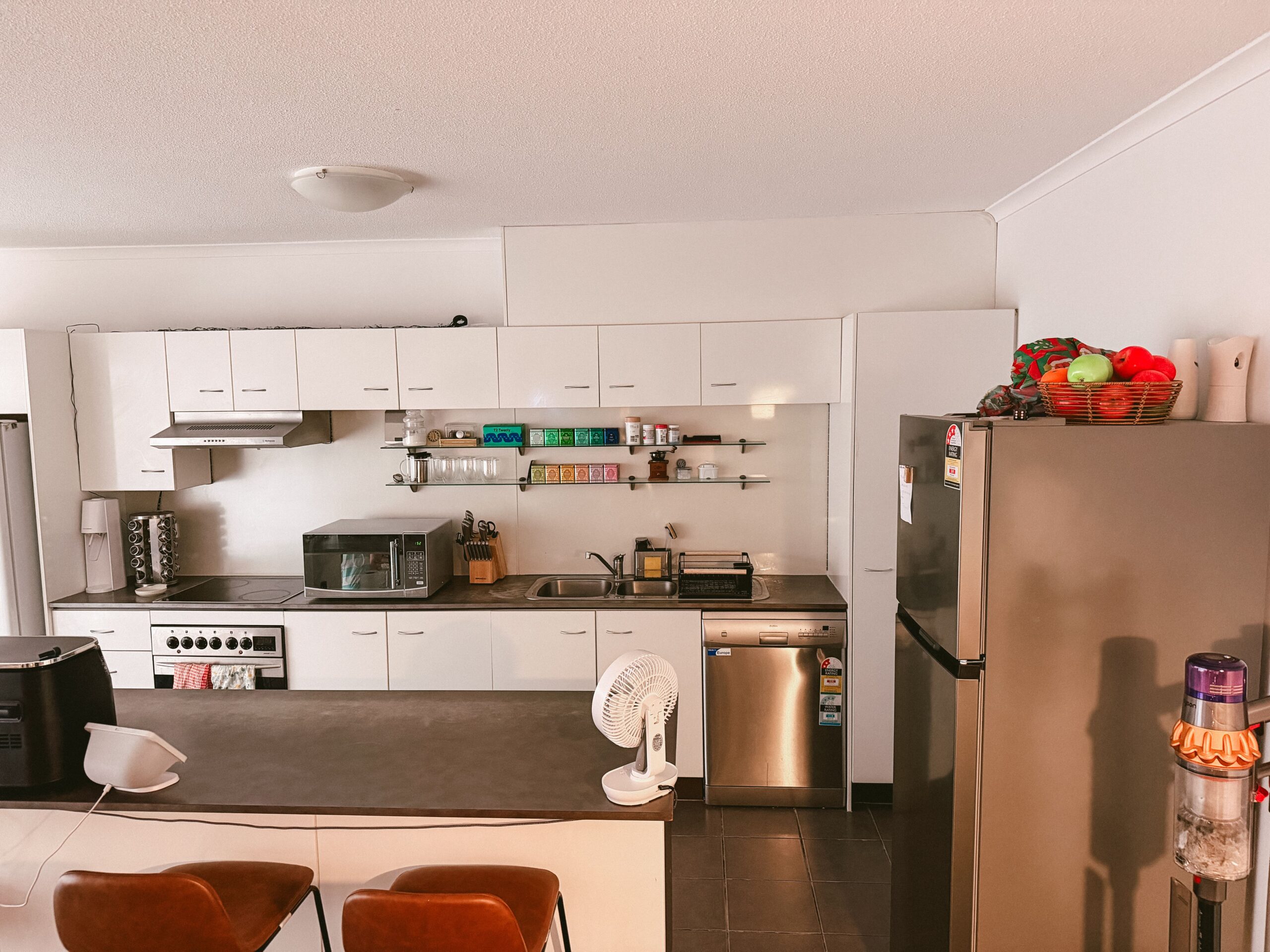 Room for rent – Ideal for a single woman (Long term preferred)