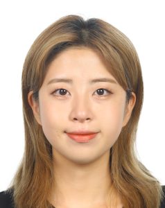 김현경님여권-1.jpg